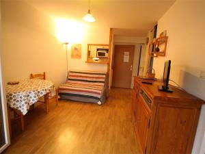 Appartements Luchon: Appart 2 pieces cabine - Balcon, Parking - FR-1-313-166 : photos des chambres
