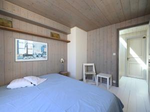 Maisons de vacances Maison Les Portes-en-Re, 2 pieces, 2 personnes - FR-1-434-86 : photos des chambres