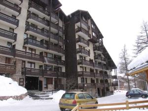 Appartements Appartement Risoul, 1 piece, 4 personnes - FR-1-330-513 : Appartement (4 Adultes)