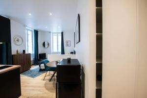 Appartements Opera 8 - Superbe studio refait a neuf proche place des Terreaux : photos des chambres