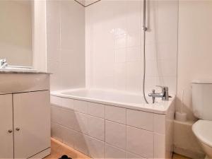 Appartement 8 pers avec balcon, proche commerces et pistes, casier à ski - FR-1-525-199