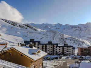 Appartement rénové 6 pers, 34m² + véranda, plein sud, Val Thorens, accès pistes et commerces - FR-1-637-5