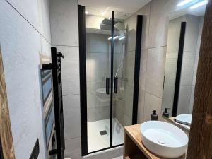 Appartement moderne 3 pièces pour 4 personnes à Val Thorens avec wifi - FR-1-545-28