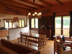 Chalets Chalet Areches-Beaufort, 5 pieces, 14 personnes - FR-1-342-239 : photos des chambres