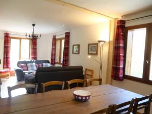 Chalets Chalet Areches-Beaufort, 5 pieces, 8 personnes - FR-1-342-246 : photos des chambres