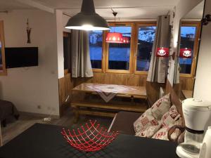 Appartement 3 pièces au cœur de Val Thorens avec wifi et accès direct aux pistes - FR-1-545-30