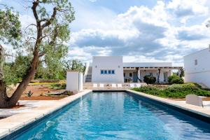 Mediterranean Villa Fòra with Sea View Pool