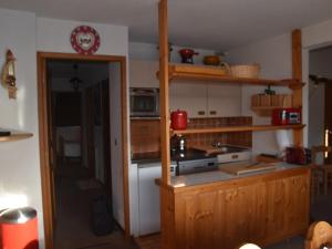 Appartement 3P sur pistes avec garage, 2 chambres, cuisine équipée - FR-1-266-182