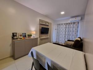 Curta Praia de Armação Casa Hortênsia