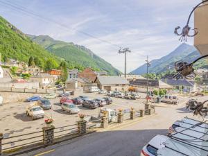 Studio cosy avec balcon, centre-ville, proche télécabine, wifi inclus - FR-1-401-235