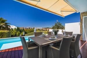 ELLE Design Villa by OCvillas