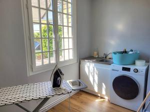 Maison Familiale, Plage à 250m, Calme, Jardin, Terrasse, WIFI - FR-1-465-75