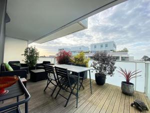Studio moderne 4 pers au centre de La Baule avec terrasse et garage, proche plage et commerces - FR-1-245-162