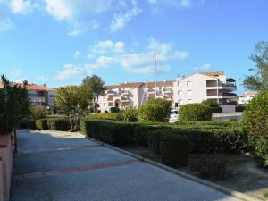 Appartements Appartement Saint-Cyprien, 2 pieces, 4 personnes - FR-1-225D-35 : Appartement (4 Adultes)