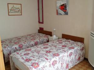 Appartement Confortable proche Thermes avec Balcons et Climatisation à Balaruc-les-Bains - FR-1-503-3