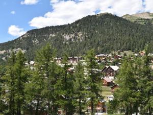 Appartements Appartement Montgenevre, 2 pieces, 6 personnes - FR-1-266-145 : photos des chambres