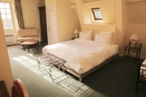 Hotels Chateau De Razay : Chambre Quadruple Classique