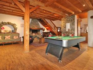 Chalets Chalet Montvalezan-La Rosiere, 9 pieces, 19 personnes - FR-1-398-632 : photos des chambres