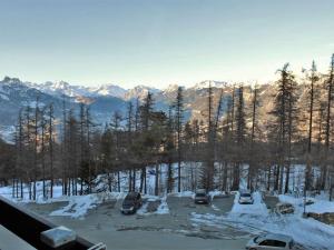 Appartements Studio calme avec parking a Risoul, 4 couchages, 2 etoiles - FR-1-330-509 : photos des chambres