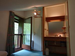 Superbe duplex avec balcon, terrasse et garage, 3 chambres, internet - FR-1-342-222