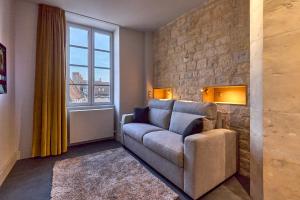 Appartement Montagnon - Les Suites du Palais - Classé 4 étoiles, parking privé, vue cathédrale, 3 chambres, PRIMO C0NCIERGERIE