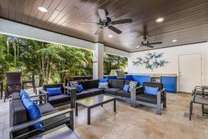 Turtle Cove - 112 - 72nd St