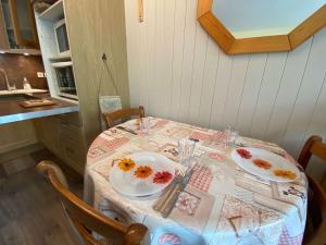 Appartements Studio 4 pers. au pied des pistes, plein sud avec balcon - Le Grand-Bornand Chinaillon - FR-1-241-225 : photos des chambres