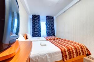 Twin Room with Shared Bathroom room in Holosiyvsky Hotel