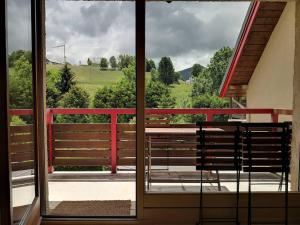 Appartement Pratique avec Balcon et Garage Privatif à Villard-de-Lans - FR-1-548-10