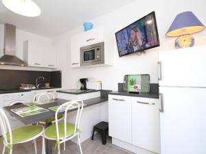 T1 Rénové près des Thermes, Parking Privé, Balaruc-les-Bains - FR-1-553-125