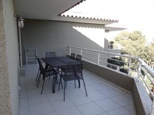Superbe Penthouse T3 Climatisé avec Garage à Cavalaire-sur-Mer - FR-1-100-226