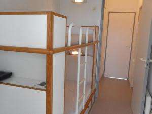 Studio Rénové en Bord de Mer avec Terrasse, Parking et Wifi à Villeneuve-Loubet - FR-1-252A-29