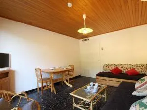 Appartement 6 pers. à Saint-Chaffrey avec balcon sud, parking, casier à skis et équipements complets - FR-1-330E-114 - Champcella