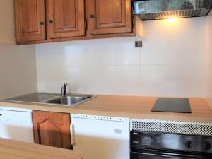 Studio cabine 6 couchages à Vars Les Claux, proche pistes et commerces - FR-1-330B-96