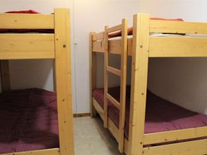 Studio-cabine+coin nuit 6 pers. à Vars Les Claux, balcon, proche pistes et commerces - FR-1-330B-106