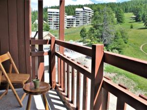 Charmant duplex 3 pièces avec mezzanine, 6 couchages, au pied des pistes, balcon sud - Risoul 1850 - FR-1-330-502