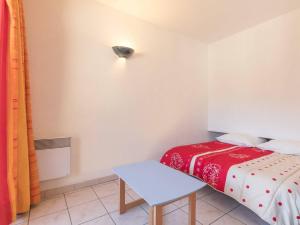 Appartements Appart 2 pieces 4 pers, proche Prorel, balcon, parking - FR-1-330C-5 : Appartement (4 Adultes)