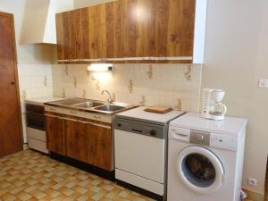 Appartement chaleureux 6 pers. au pied des pistes et des randonnées, classé 2 étoiles - FR-1-342-195