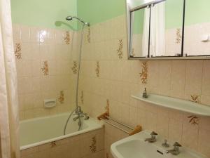 Appartement chaleureux 6 pers. au pied des pistes et des randonnées, classé 2 étoiles - FR-1-342-195