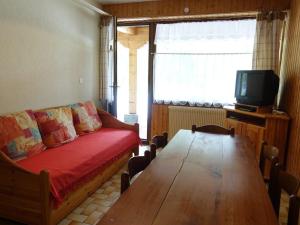 Appartement chaleureux 6 pers. au pied des pistes et des randonnées, classé 2 étoiles - FR-1-342-195