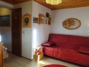 Appartement cosy pour 4-5 personnes, centre village, proche pistes, ascenseur, bien équipé - FR-1-342-163