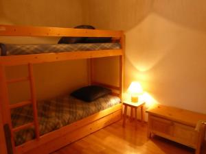 Charmant T2 de 40m² pour 7 pers. à Arêches, terrasse, proche pistes et commerces, classé 2 étoiles - FR-1-342-188