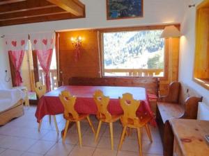Appartements Appartement Areches-Beaufort, 3 pieces, 6 personnes - FR-1-342-193 : photos des chambres