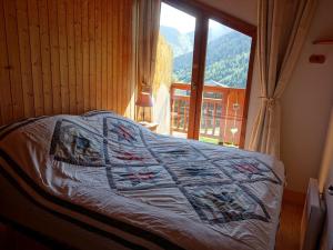 Duplex ski aux pieds pour 6 pers, bien équipé - FR-1-342-193