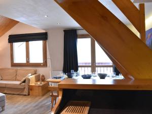 Duplex spacieux 10 pers, proche pistes, parking, internet - FR-1-180-384