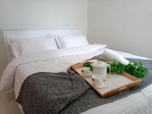 KLIA Nilai Sepang EHSAN RESIDENCE 8 PAX Air-Con Homestay