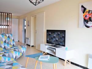 Appartement T2 avec Terrasse Sud, Climatisé, à Proximité Plage - Le Lavandou - FR-1-251-295