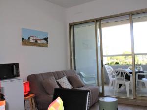 Studio Moderne avec Terrasse, Plage à 150m, Clim, Jardin et Tennis - FR-1-252A-5