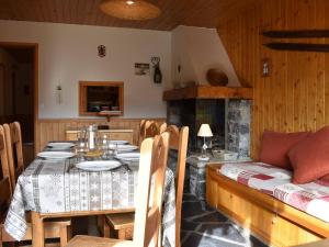 Appartement 3 pièces, 8 pers, près des pistes, cheminée, animaux acceptés - Méribel - FR-1-180-375