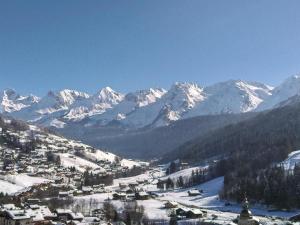 Appartement 3 pièces, 7 couchages, Le Grand-Bornand - FR-1-241-203